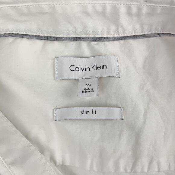 CALVIN KLEIN Slim Fit Pocketed Short-Sleeve Button-Up Casual Shirt (White | XXL) - Picture 10 of 10